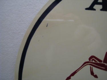 Mobil Keyhole Sign hover image