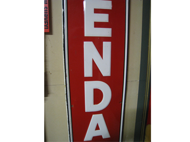 Kendall Motor Oil Sign hover image 2